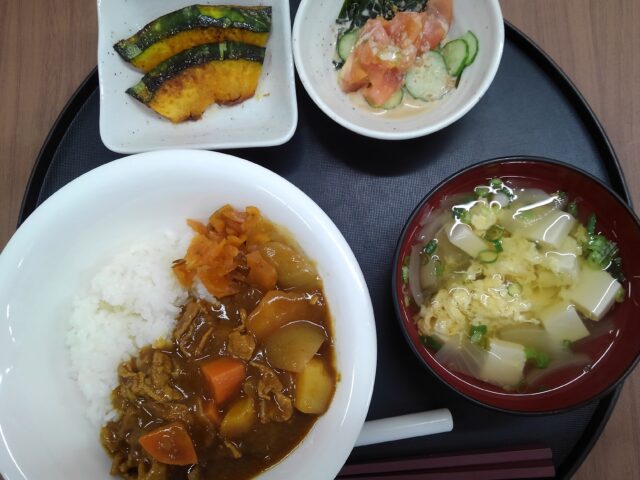 デイサービスのお昼ごはん