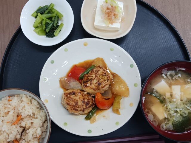 デイサービスのお昼ごはん