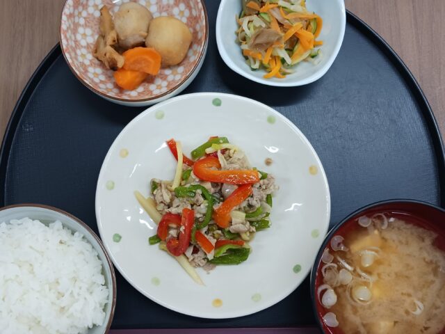 デイサービスのお昼ごはん