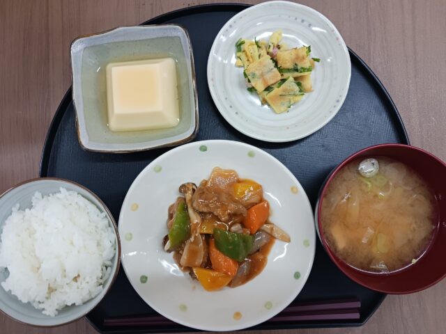 ディサービスのお昼ごはん