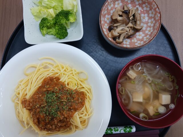 デイサービスのお昼ごはん