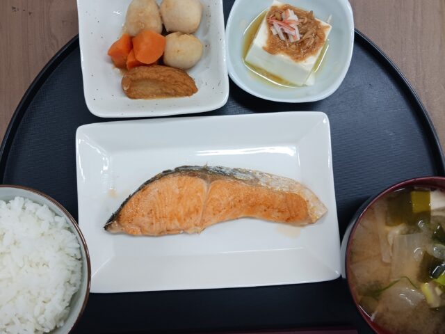 デイサービスのお昼ごはん