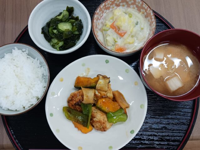 デイサービスのお昼ごはん